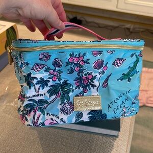 Lilly Pulitzer Lillys Road Trip Florida Cosmetic Bag NWT